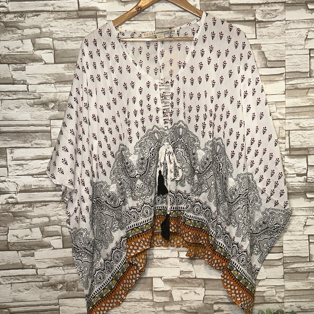 RAGA ANTHROPOLOGIE Tybee Beach Poncho/ Cover up Top - Picture 4 of 9